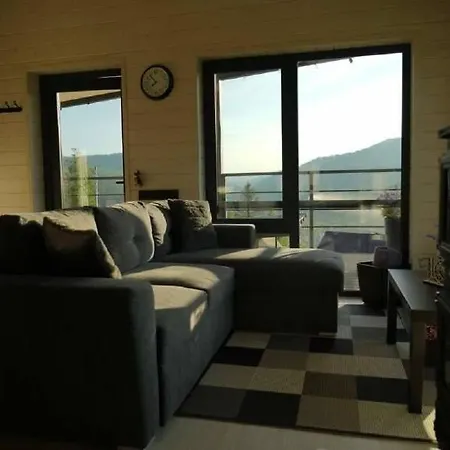 Provance House * Slavske