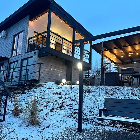 Provance House * Slavske